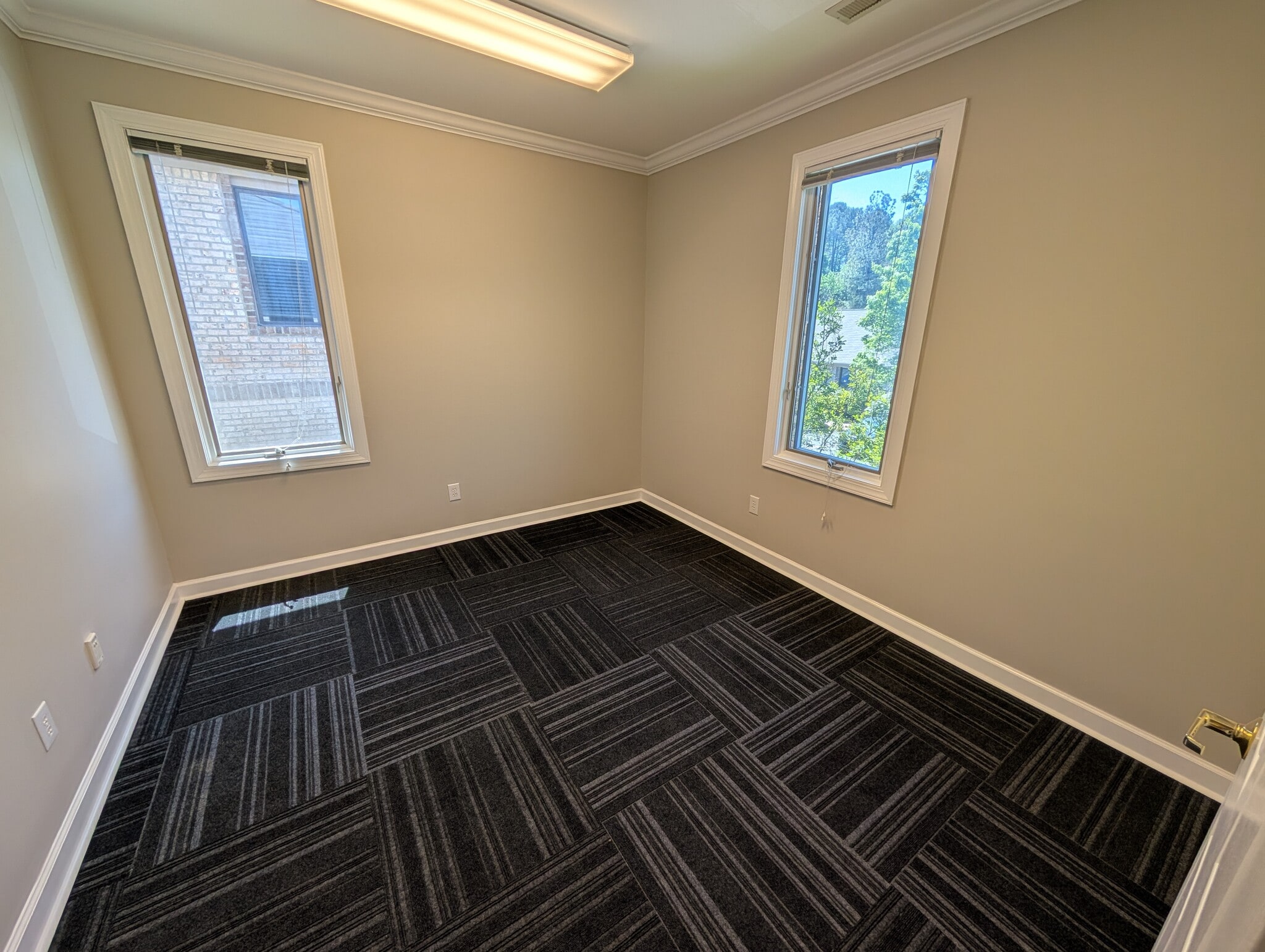 1220 SE Maynard Rd, Cary, NC à louer Photo intérieure– Image 1 sur 2