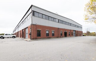 Plus de détails pour 18 Henry Graf Jr Rd, Newburyport, MA - Local d'activités à louer