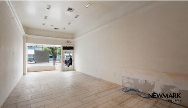 8379-8389 W 3rd St, Los Angeles, CA à louer Photo intérieure– Image 2 sur 4