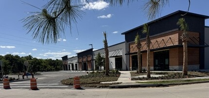 4451 S Poinciana Blvd, Kissimmee, FL à louer Photo intérieure– Image 1 sur 2