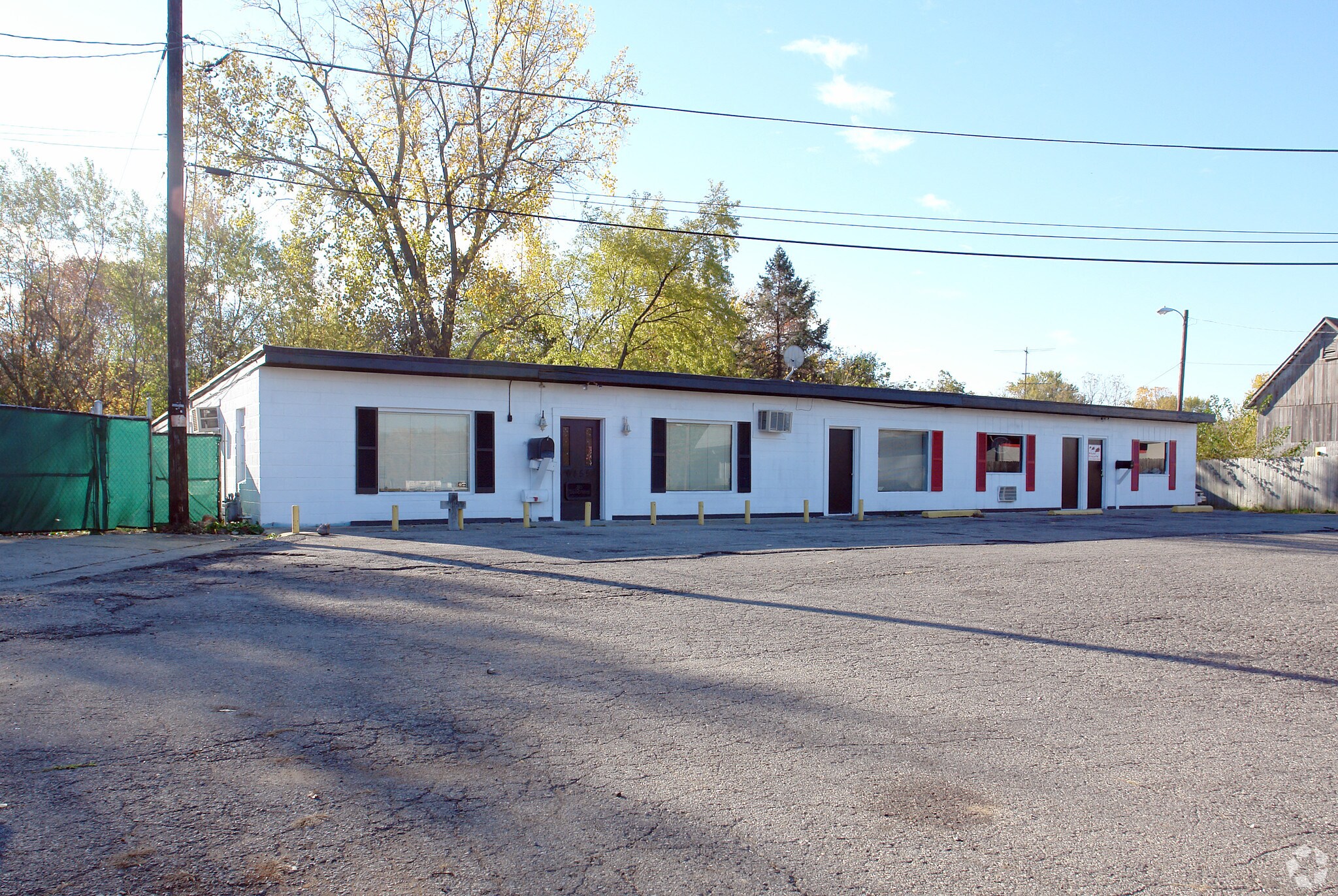 6455 Massachusetts Ave, Indianapolis, IN à louer Photo principale– Image 1 sur 17