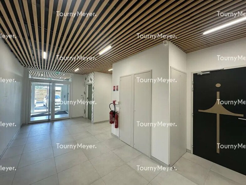 6 Rue Maria Telkes, Treillières à louer - Photo de l’immeuble – Image 2 sur 5