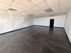 800-828 W Edmond Rd, Edmond, OK à louer Photo intérieure– Image 2 sur 3