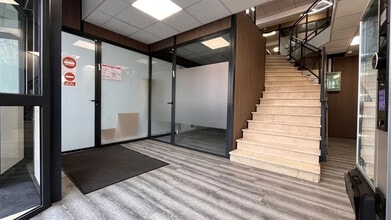 100 Avenue Du Général Leclerc, Pantin à vendre Photo intérieure– Image 2 sur 19