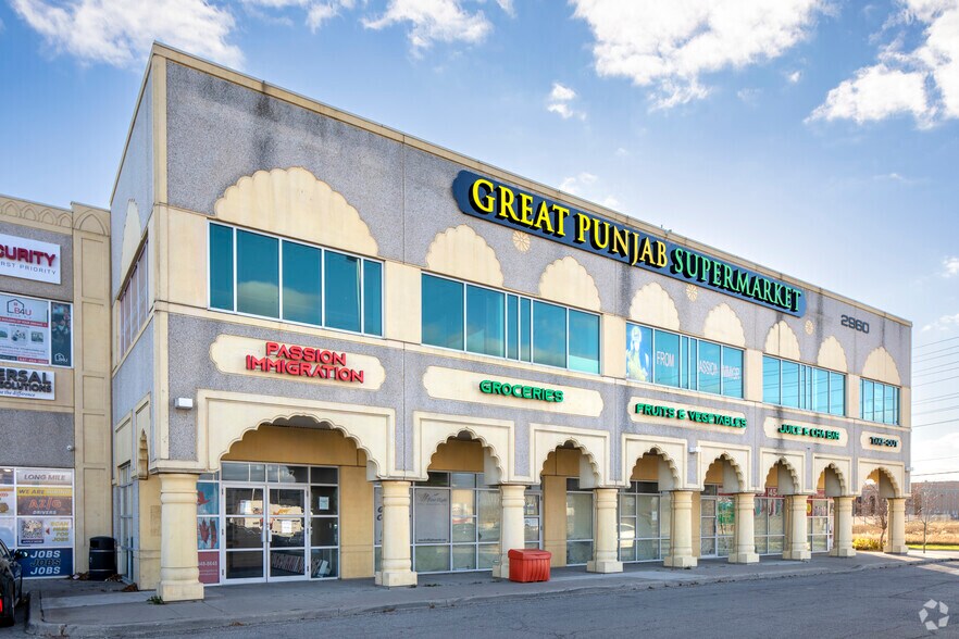 2960 Drew Rd, Mississauga, ON à vendre - Photo de l’immeuble – Image 2 sur 4