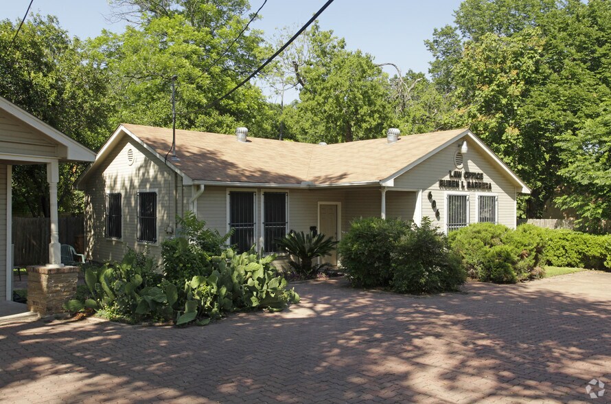 606 W Oltorf, Austin, TX à vendre - Photo principale – Image 3 sur 3