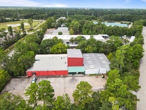 1625 Airport Rd, Conroe, TX - VUE AÉRIENNE  vue de carte - Image1