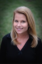 Dana Dillon