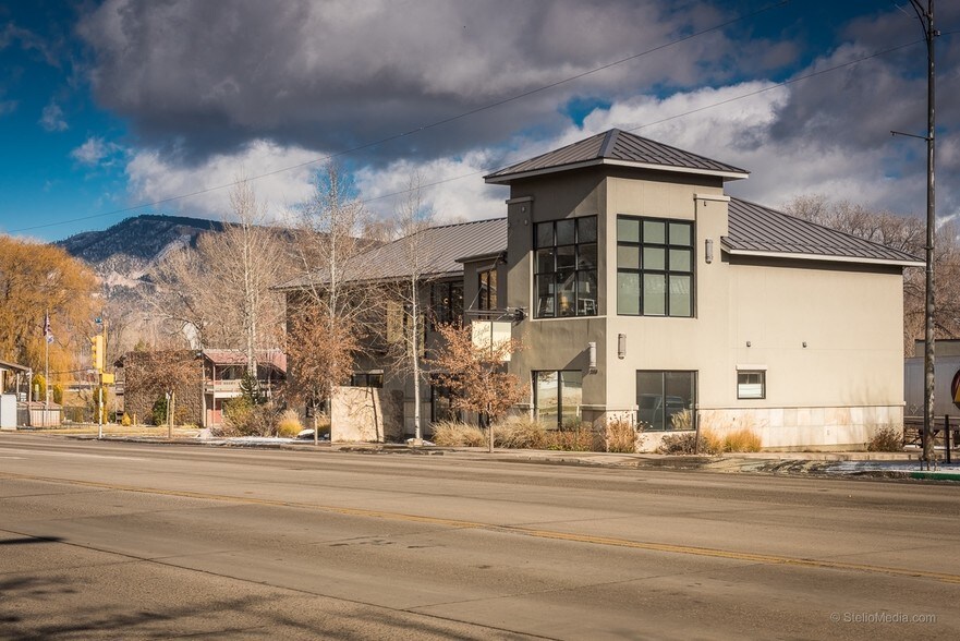 2180 Main Ave, Durango, CO à vendre - Photo de l’immeuble – Image 3 sur 19