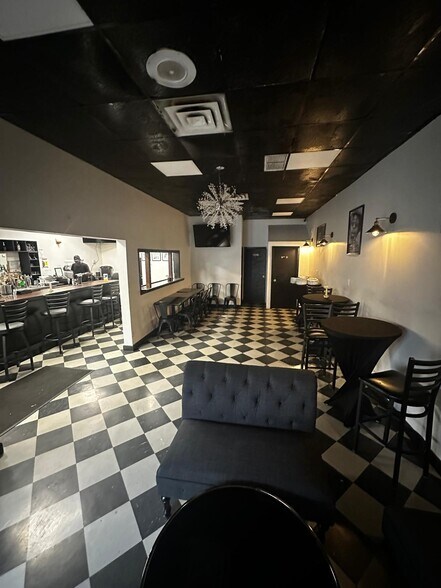 756-777 S 5th Ave, Mount Vernon, NY à louer - Photo de l’immeuble – Image 3 sur 4