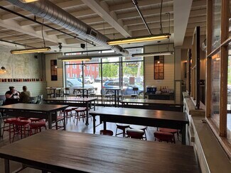 Plus de détails pour 32 Harris St, Dedham, MA - Local commercial à louer