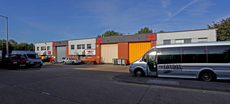 Plus de détails pour Spitfire Way, Hounslow - Industriel/Logistique à louer