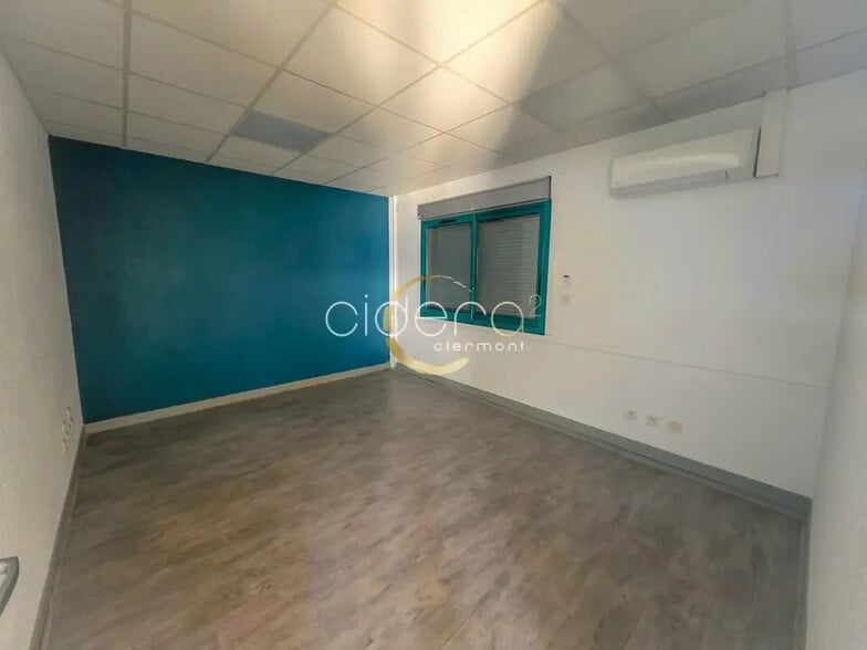 Bureau dans COURNON-D'AUVERGNE à louer - Photo de l’immeuble – Image 3 sur 8