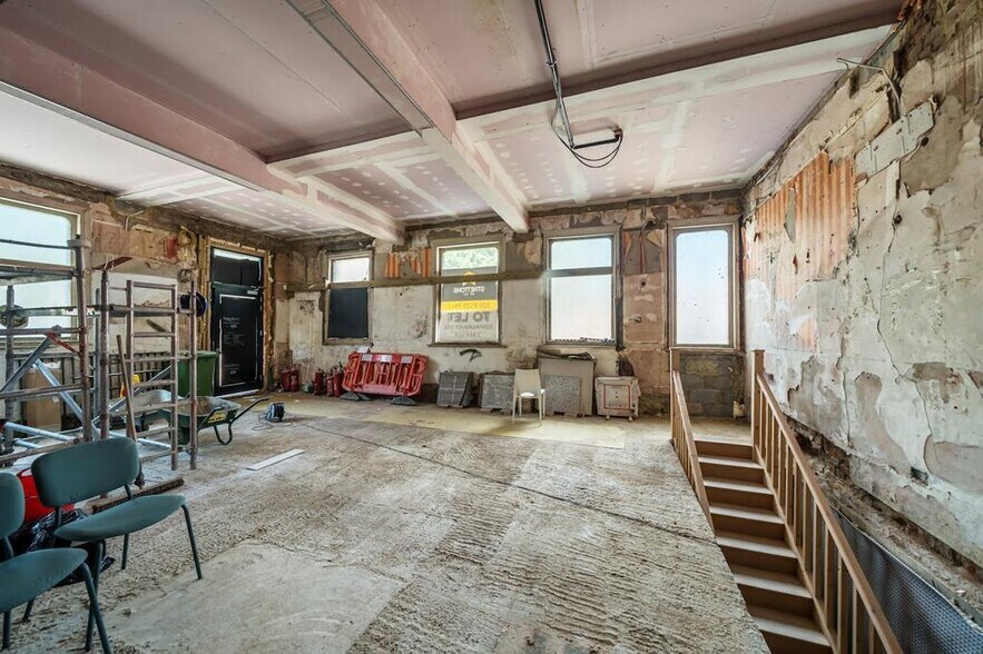 299 Manchester Rd, Londres à louer - Photo de l’immeuble – Image 3 sur 17