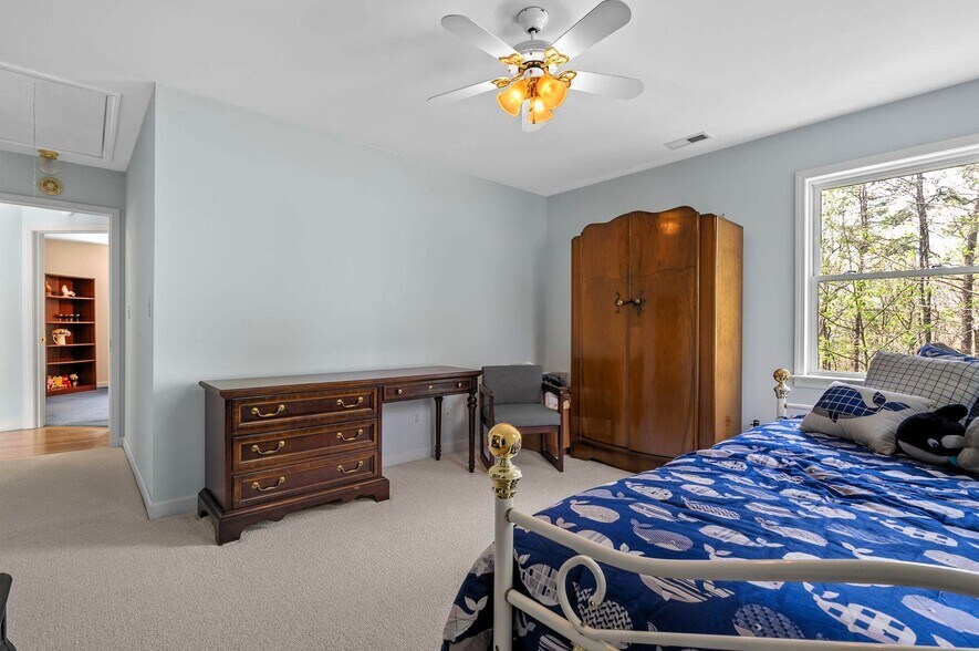 129 Hiawatha Trl, Pickens, SC à vendre - Photo de l’immeuble – Image 2 sur 58