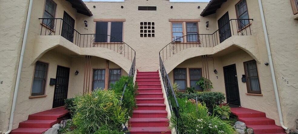 502 E Wellington Ave, Santa Ana, CA à vendre - Photo de l’immeuble – Image 1 sur 11