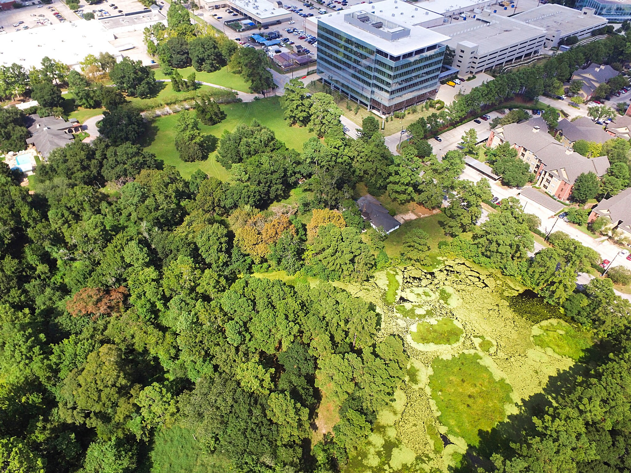 24809 Budde Rd, Spring, TX à vendre Photo principale– Image 1 sur 10