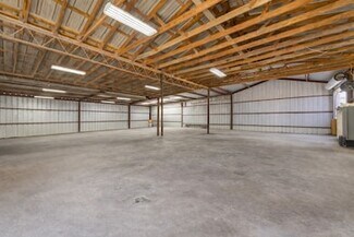 Plus de détails pour 10550 Brinkmeyer Rd, Needville, TX - Local d’activités à vendre