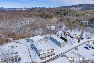 Plus de détails pour 920 Magnolia Ln, Christiansburg, VA - Spécialisé à vendre