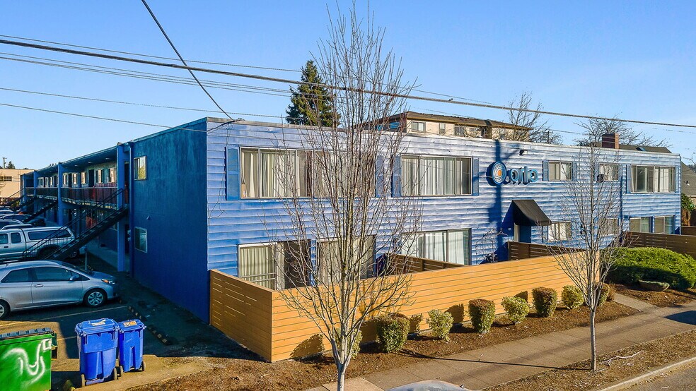 740 NE 53rd Ave, Portland, OR à vendre - Photo de l’immeuble – Image 3 sur 17