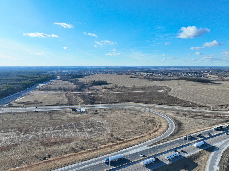 7294 W Lane Rd, Machesney Park, IL à louer - Photo de l’immeuble – Image 3 sur 4