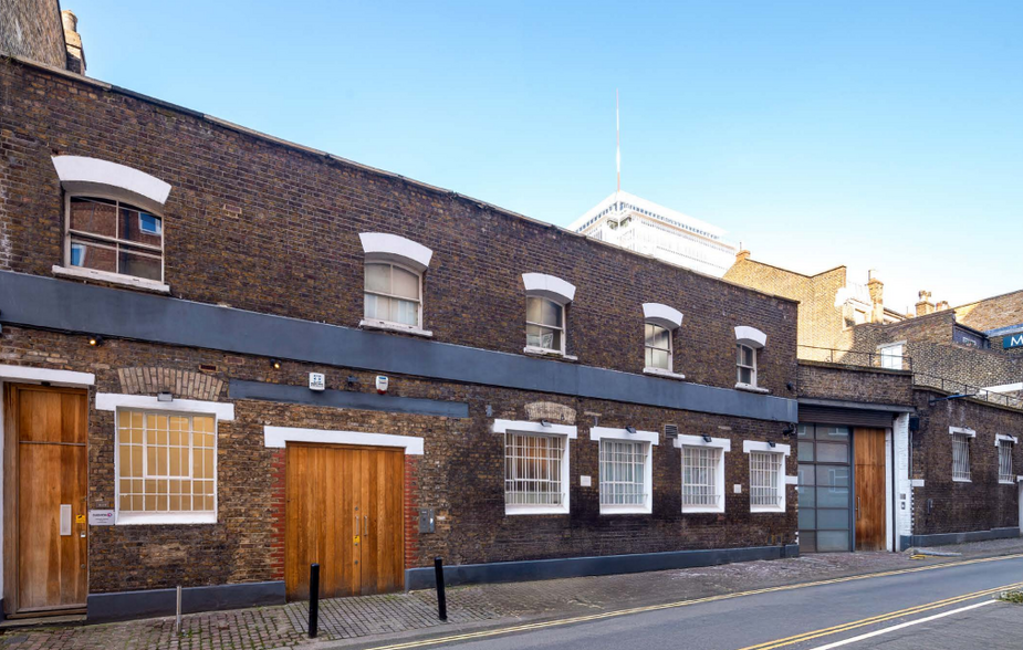 21 Conduit Pl, Londres à vendre - Photo de l’immeuble – Image 1 sur 1