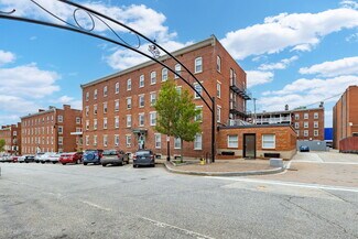Plus de détails pour 63-79 Stark St, Manchester, NH - Logement à vendre