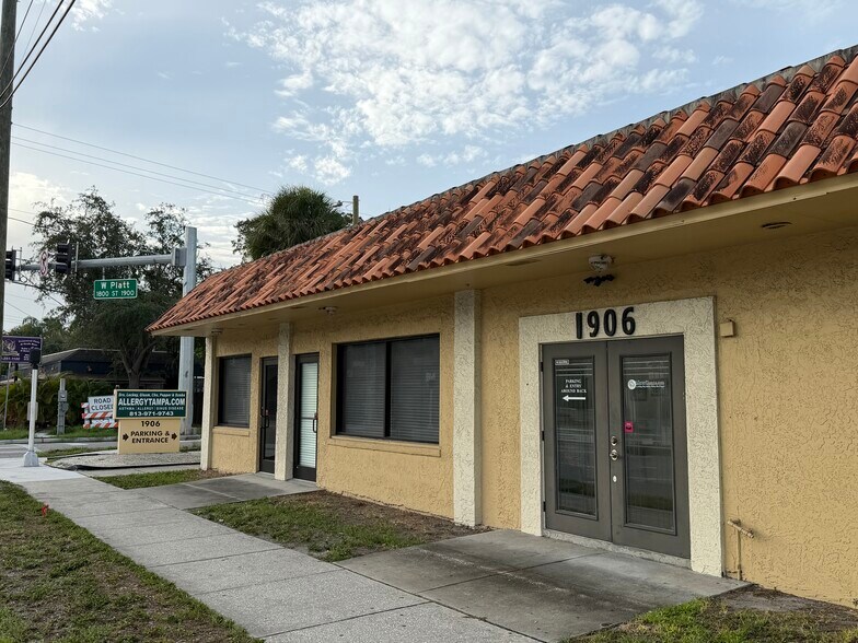 1906 W Platt St, Tampa, FL à louer - Photo de l’immeuble – Image 3 sur 19