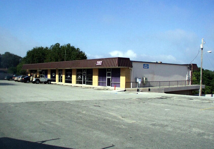 1206-1214 Bowman St, Clermont, FL à vendre - Photo de l’immeuble – Image 2 sur 7
