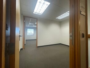 1805 S Bellaire St, Denver, CO à louer Photo intérieure– Image 2 sur 5