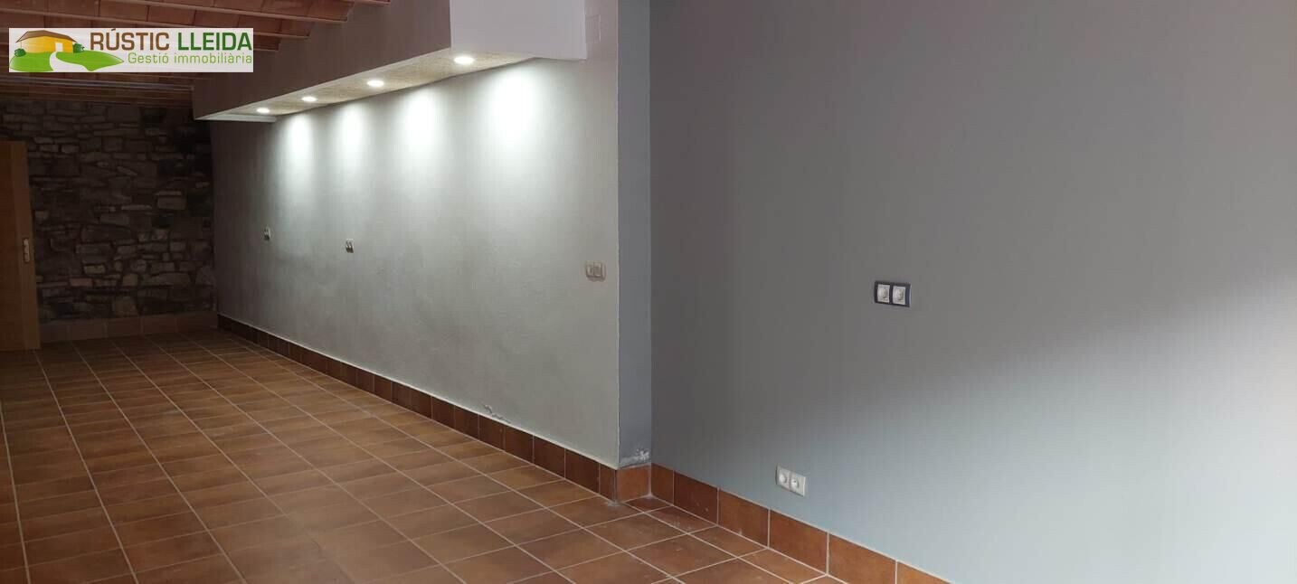 Tàrrega, LER 25300 - Lot - - - Photo intérieure - Image 2 of 3