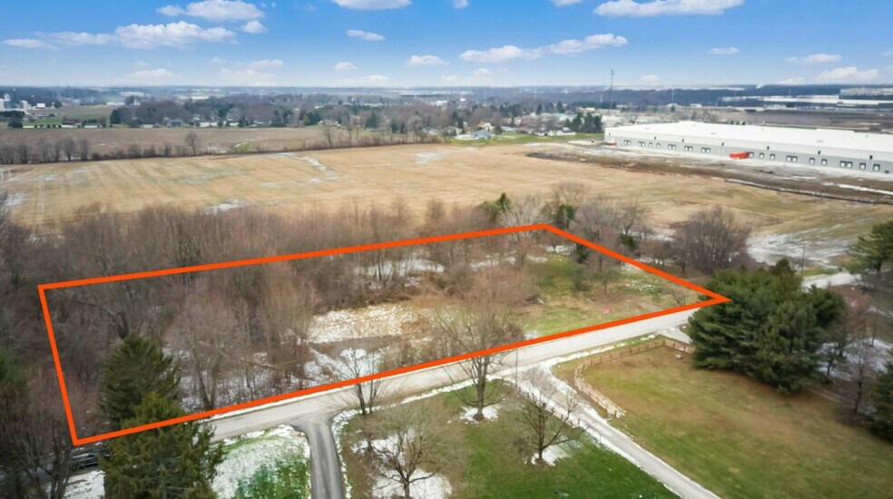 1014 Putnam Rd SW, Pataskala, OH à vendre - Photo principale – Image 1 sur 6