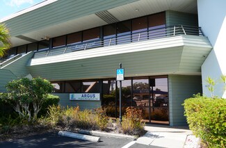 Plus de détails pour 2477 Stickney Point Rd, Sarasota, FL - Bureau à vendre