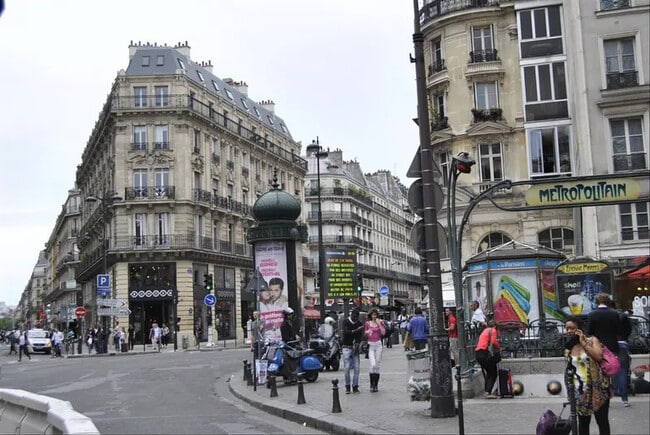 Plus de détails pour Local commercial à louer