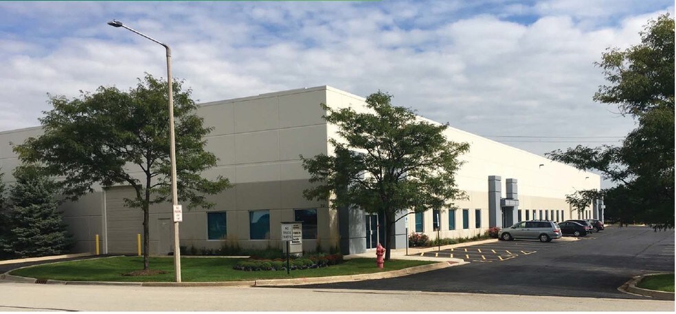 351-355 Hastings Dr, Buffalo Grove, IL à louer - Photo de l’immeuble – Image 2 sur 9