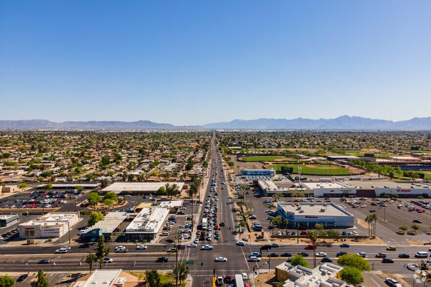 5045 W Indian School Rd, Phoenix, AZ à louer - Aérien – Image 3 sur 13