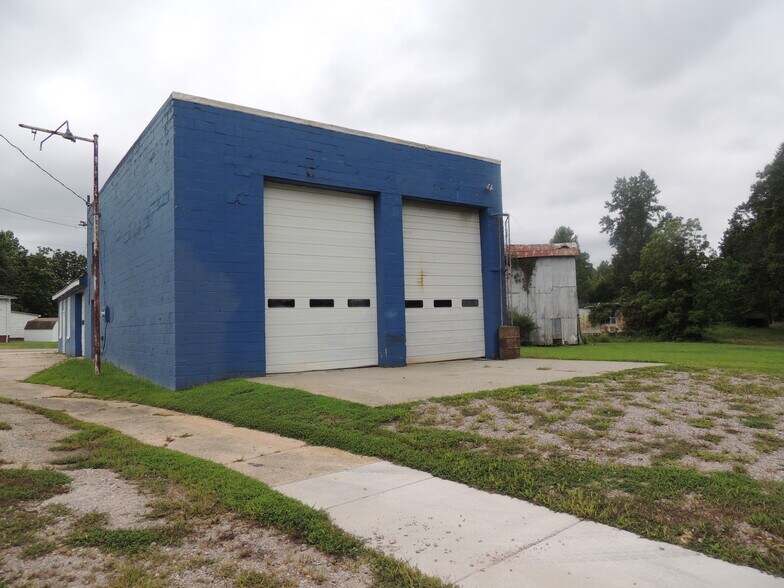 10353 Doyle Blvd, Mckenney, VA à vendre - Photo de l’immeuble – Image 2 sur 11