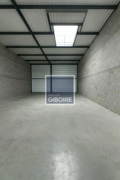 Industriel/Logistique dans Cesson-Sévigné à vendre - Photo intérieure – Image 2 sur 8