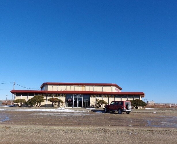 4820 Vine St, Hays, KS à louer Photo principale– Image 1 sur 2