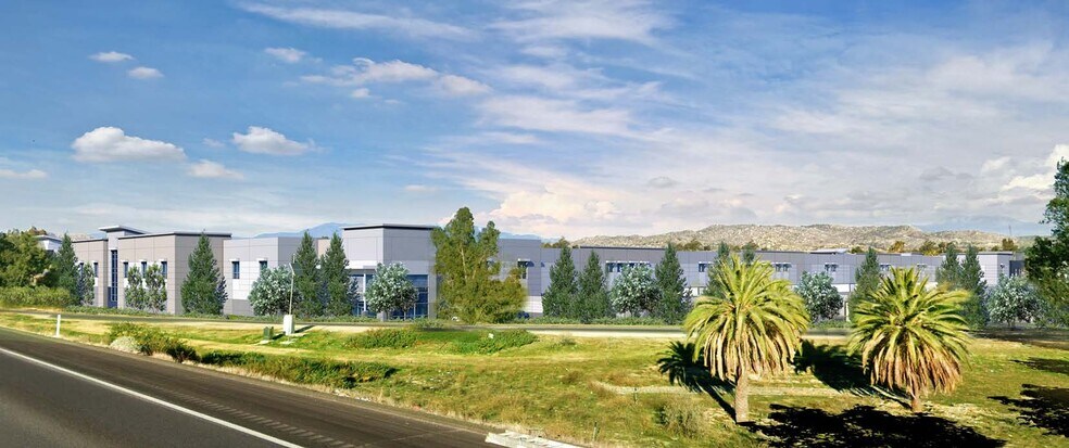 Mapes Rd, Menifee, CA à vendre - Photo de l’immeuble – Image 2 sur 6