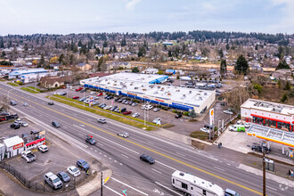 18010-18094 SE McLoughlin Blvd, Milwaukie, OR - VUE AÉRIENNE  vue de carte