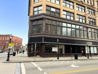 Plus de détails pour 24 Merrimack St, Lowell, MA - Local commercial à louer
