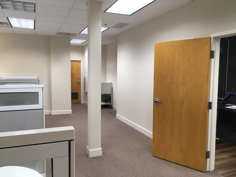 2385 Satellite Blvd, Duluth, GA à louer - Photo de l’immeuble – Image 3 sur 12