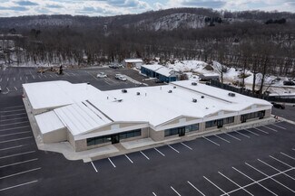 Plus de détails pour 57 Church Hill Rd, Newtown, CT - Local commercial à louer