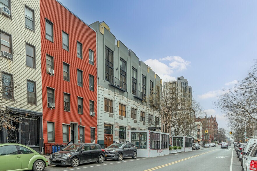 214 Franklin St, Brooklyn, NY à louer - Photo principale – Image 1 sur 5