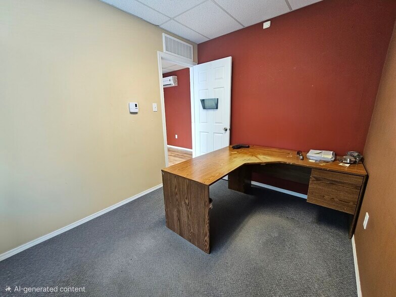 425 Stanford Av E, Parksville, BC à vendre - Photo de l’immeuble – Image 3 sur 13