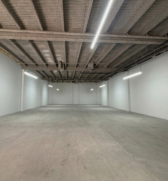 4218 3rd Ave, Bronx, NY à louer - Photo de l’immeuble – Image 2 sur 3