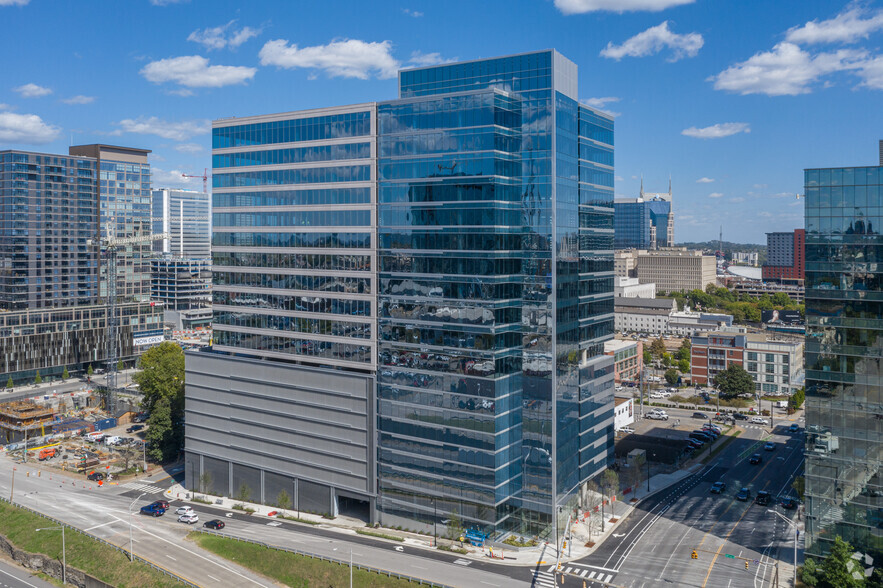 1222 Demonbreun St, Nashville, TN à louer - Photo de l’immeuble – Image 2 sur 19