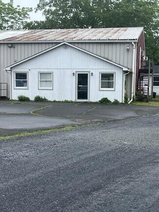 Plus de détails pour 2525 Milford Rd, East Stroudsburg, PA - Bureau/Local commercial à louer