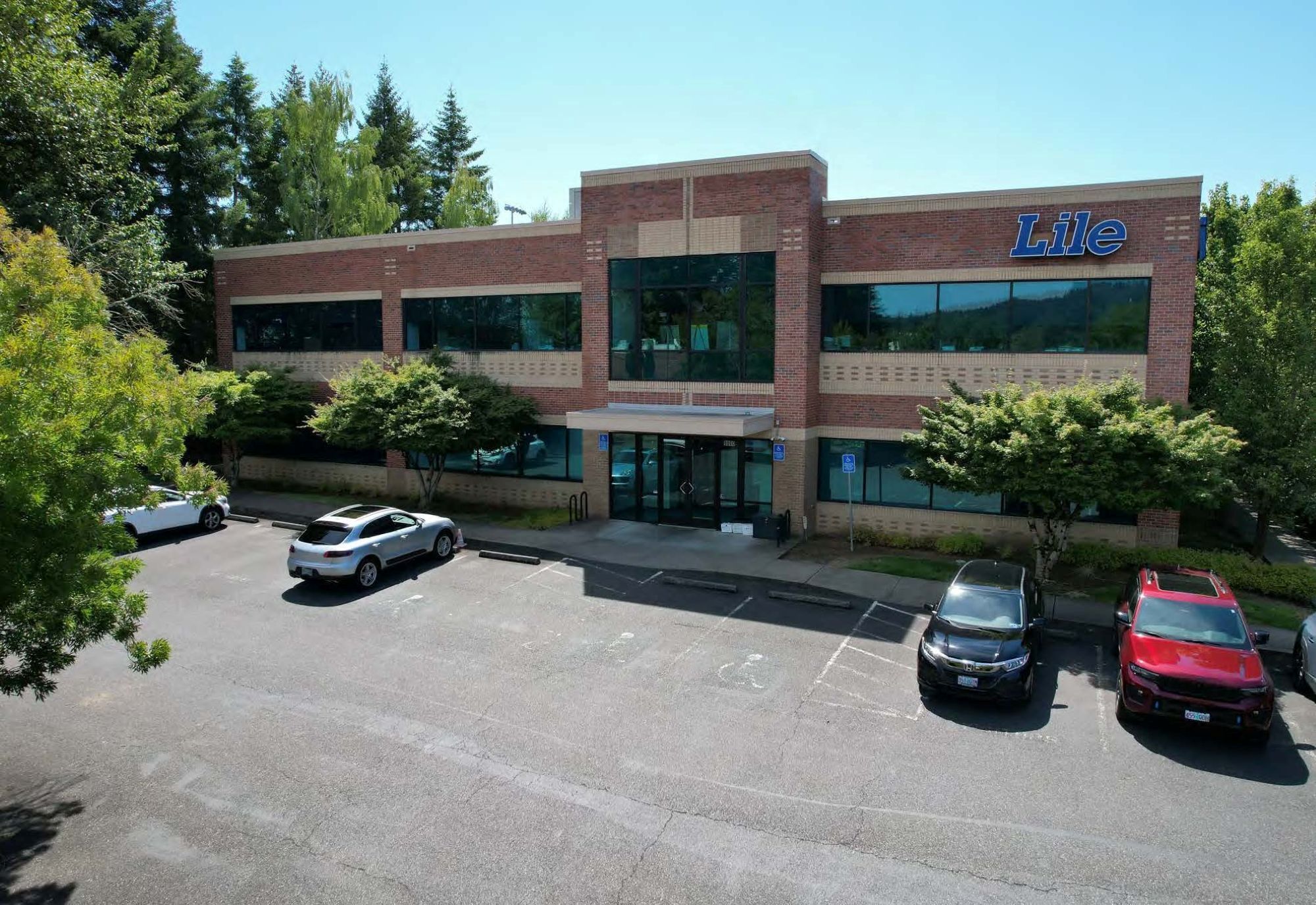 8060 SW Pfaffle St, Tigard, OR à vendre Photo de l’immeuble– Image 1 sur 14